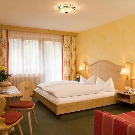 Hotel Almrausch Neustift im Stubaital