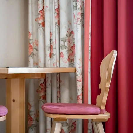 Almrausch Hotel 3*